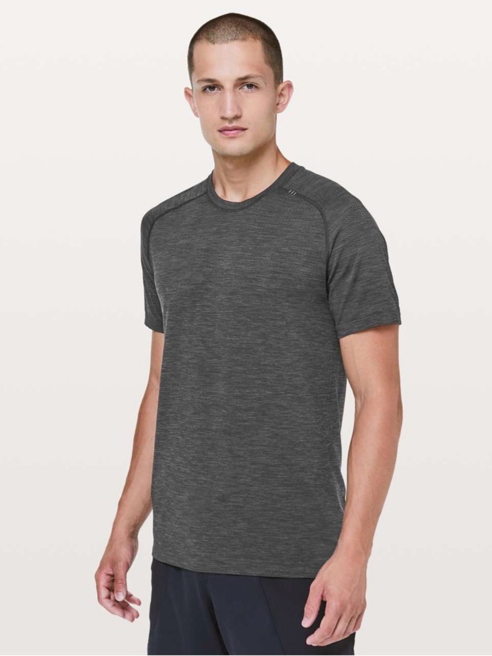 Lululemon Metal Vent Tech Short Sleeve Shirt Deep Coal Black Medium Mesh Gym